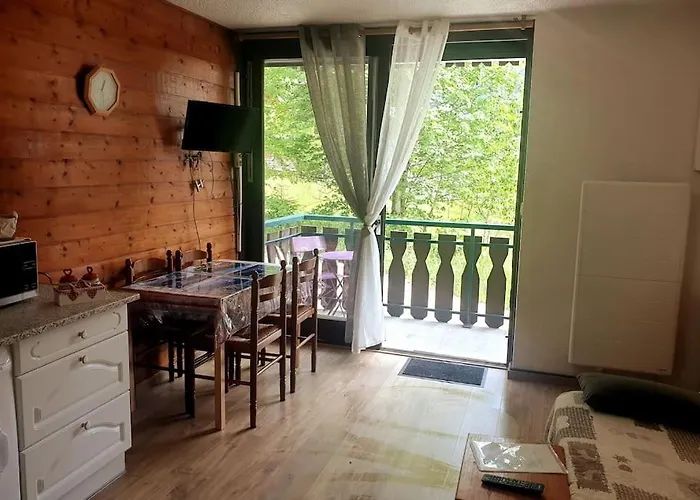 Appartement Pour 4 Personnes Au Pied Des Pistes